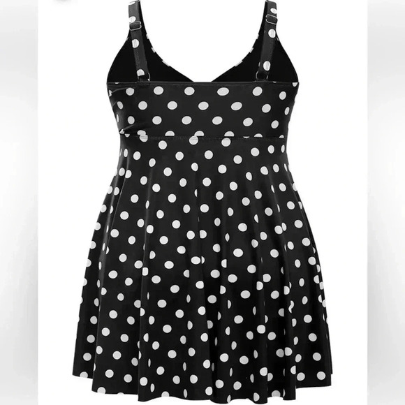 NWT!Polkadot twist front adjustable strap swim dress size 12 or large - Picture 7 of 8